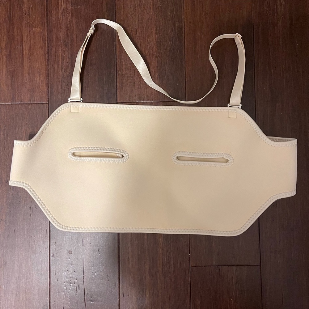Women’s Pumping Bra- Hands Free- Never Used